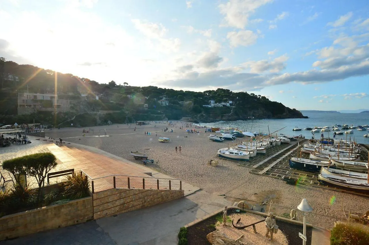 Sr-38 Begur Sa Riera 5 Pax location